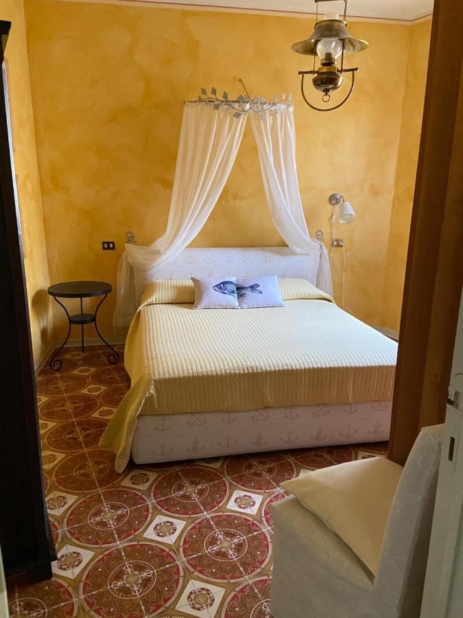 Lola A Moneglia Apartment Bagian luar foto